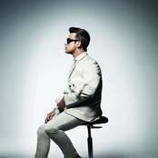 Robbie Williams - List pictures