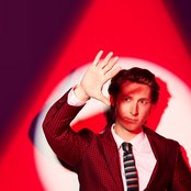 Eric Hutchinson - List pictures