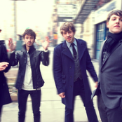 The Postelles - List pictures