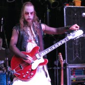 Sleepytime Gorilla Museum - List pictures