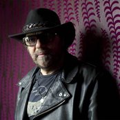Daniel Lanois - List pictures