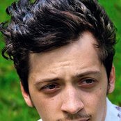 Slim Twig - List pictures