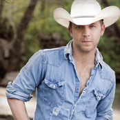 Justin Moore - List pictures