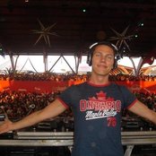 Tiesto - List pictures