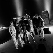 Orelha Negra - List pictures