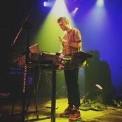 Sin Fang - List pictures