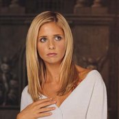 Sarah Michelle Gellar - List pictures