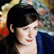 Kate Walsh - List pictures