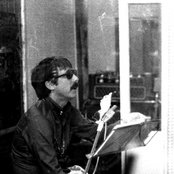 Lee Hazlewood - List pictures