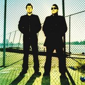 The Gutter Twins - List pictures