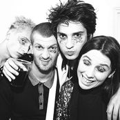 Wolf Alice - List pictures