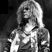 Duff Mckagan - List pictures