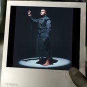 Akos - List pictures