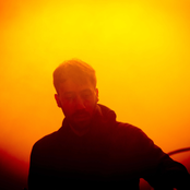 Gold Panda - List pictures