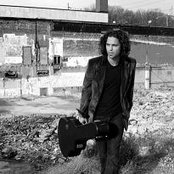 Phillip Larue - List pictures