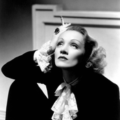 Marlene Dietrich - List pictures
