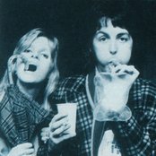 Paul & Linda Mccartney - List pictures