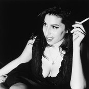 Amy Winehouse - List pictures
