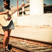 Clara Chung - List pictures