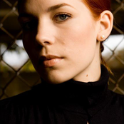 Holly Brook - List pictures