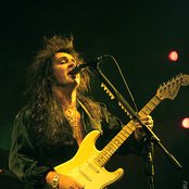 Yngwie Malmsteen - List pictures