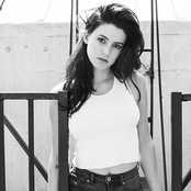 Meg Myers - List pictures