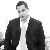 Lucas Prata - List pictures