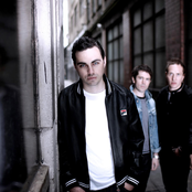 Hard-fi - List pictures