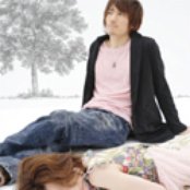 Moumoon - List pictures