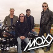 Moxy - List pictures