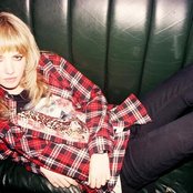 Ladyhawke - List pictures