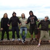 Blind Myself - List pictures