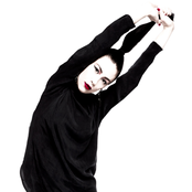 Kristin Kontrol - List pictures