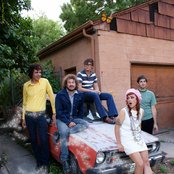 Dressy Bessy - List pictures