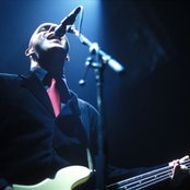 Dan Adriano - List pictures