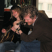 Glen Hansard & Markéta Irglová - List pictures