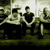 Comeback Kid - List pictures