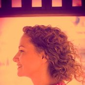 Joan Osborne - List pictures