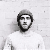Matt Corby - List pictures
