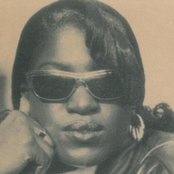 Jaye - List pictures