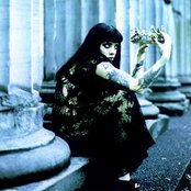 Bif Naked - List pictures