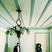 Mira - List pictures