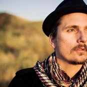 Shane Alexander - List pictures