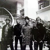 Beady Eye - List pictures