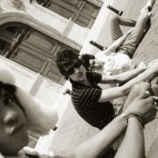 Bb Brunes - List pictures