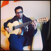 Black Alien - List pictures