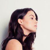 Meg Myers - List pictures