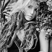 Lucie Silvas - List pictures