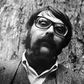 Vince Guaraldi - List pictures