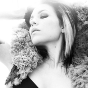 Skylar Grey - List pictures